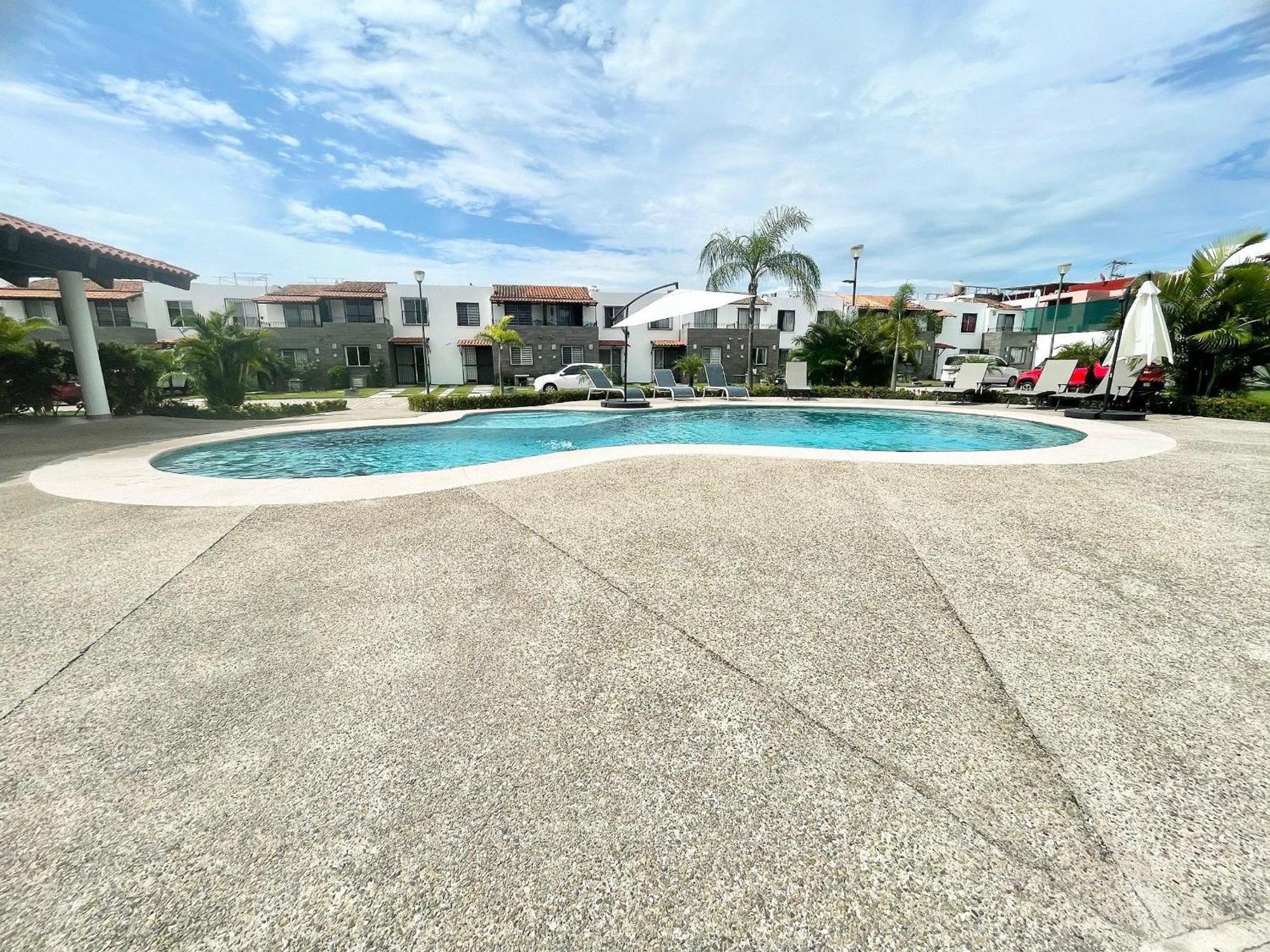 Вілла Modern Pool Side, 3 Bdrm House With Parking Пуерто-Вальярта Екстер'єр фото